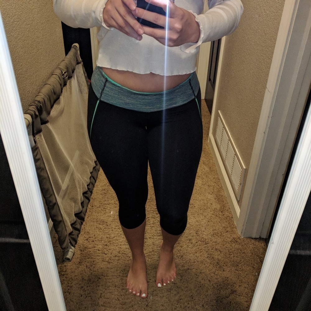 Lululemon - Picture 2 of 4